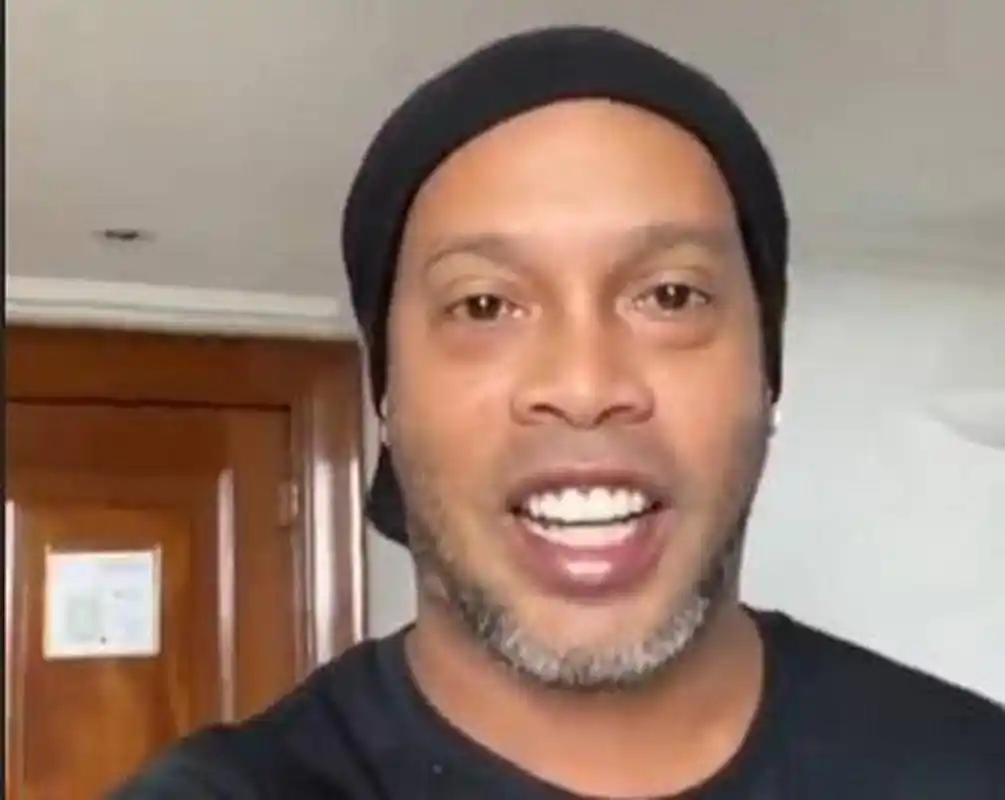 更力图为中 更力图为中