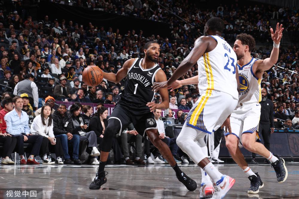 超赛场上大 超赛场上大