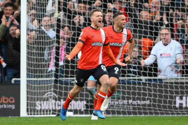 在足球竞技 在足球竞技