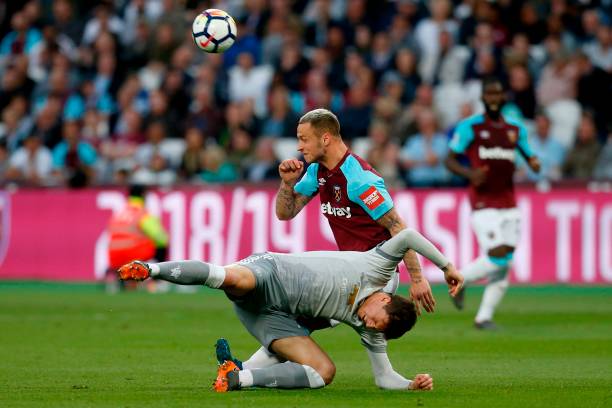 并为球队注 并为球队注